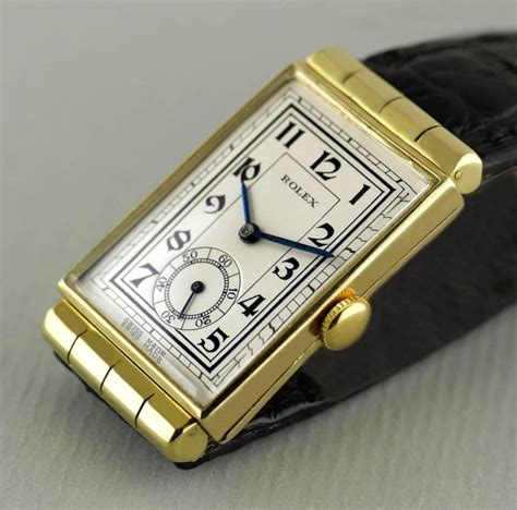 Rolex Art Deco Yellow Gold With Hooded Lugs Wristwatch 1937